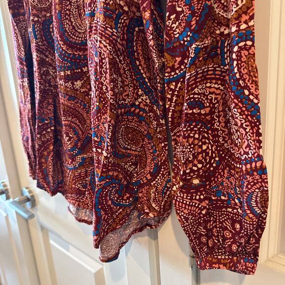KNOX ROSE -NWT- Long Sleeve Tunic Top Red Paisley Peasant Boho Blouse | M - Picture 7 of 11